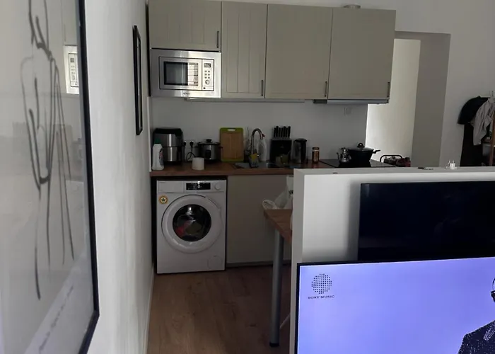 Pest Vibes * Pusztavacs